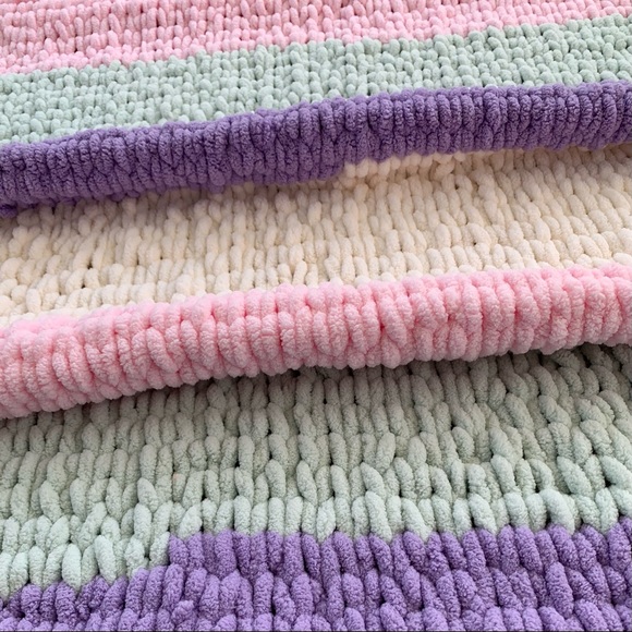 Final Price Drop  Spring Blanket Handmade NWOT - Picture 2 of 13